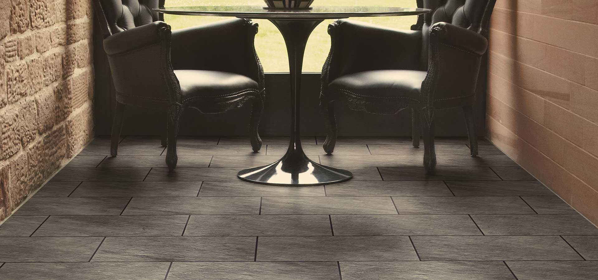 Vinyl Flooring (LVT) Spacers Showrooms