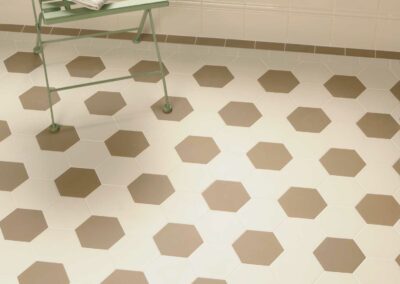 Original Style Victorian Floor - Chelsea Pattern in Regency Bath and Dover White