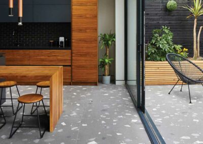 Ca' Pietra Piazza Porcelain Geo Antricita Slider