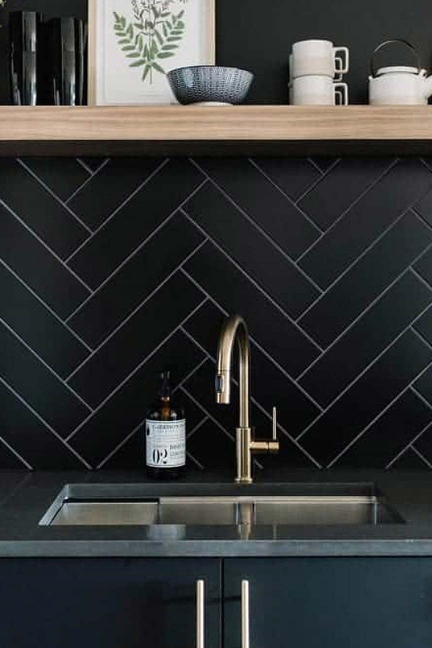 Sentry plain Matt black 30x10